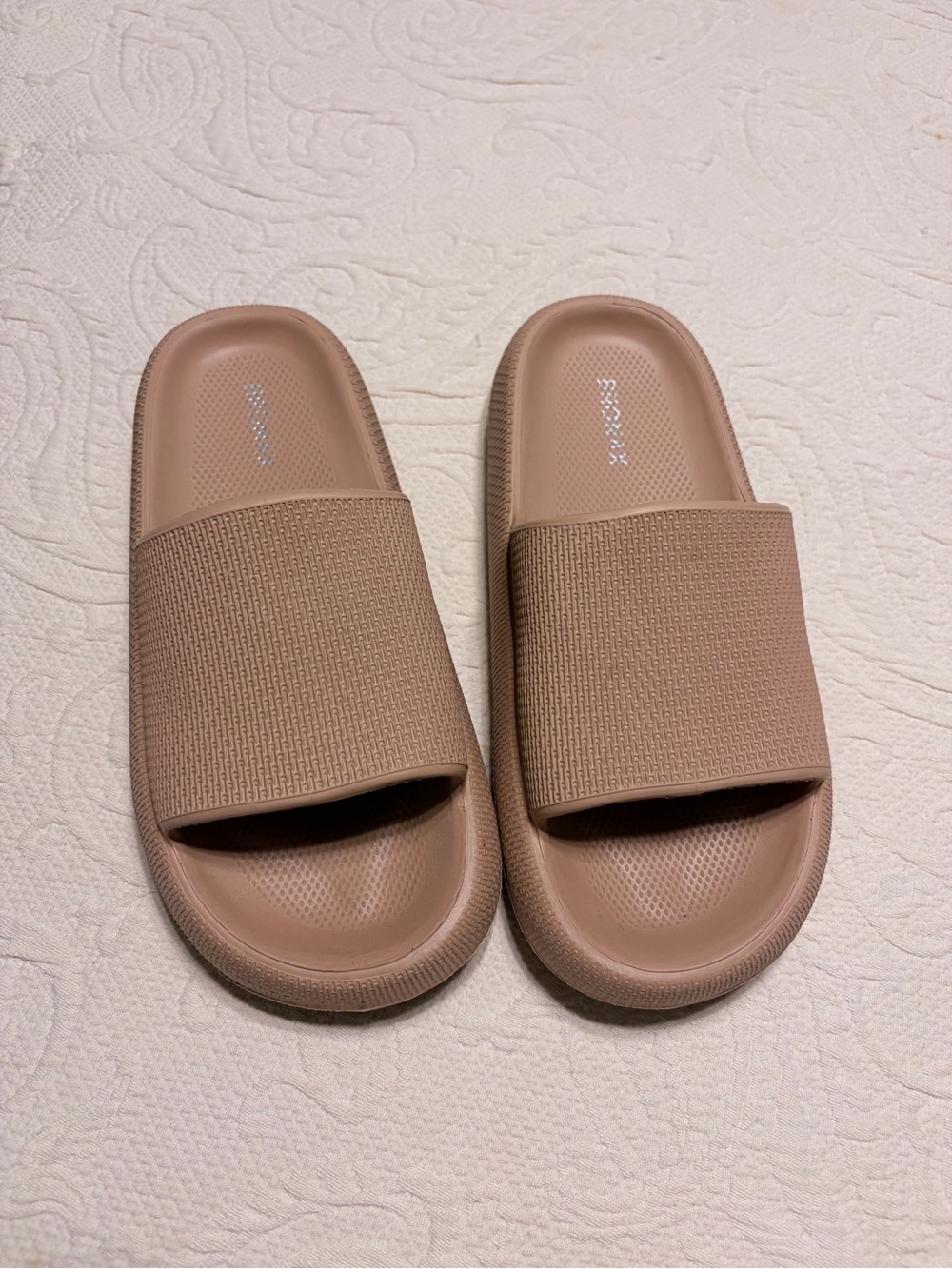 Comfort Slide Sandals in Nude - Women